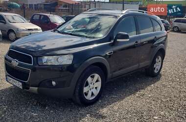 Позашляховик / Кросовер Chevrolet Captiva 2012 в 