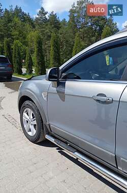 Позашляховик / Кросовер Chevrolet Captiva 2010 в 