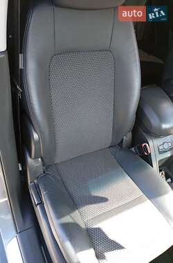 Позашляховик / Кросовер Chevrolet Captiva 2010 в 