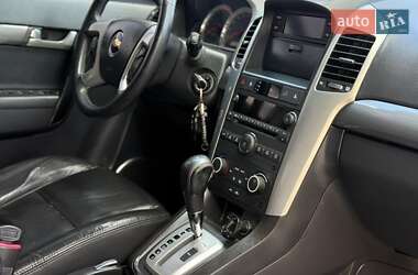 Внедорожник / Кроссовер Chevrolet Captiva 2008 в 