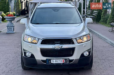 Позашляховик / Кросовер Chevrolet Captiva 2011 в 