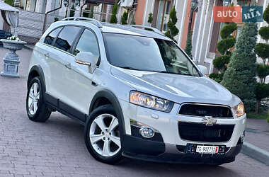 Позашляховик / Кросовер Chevrolet Captiva 2011 в 