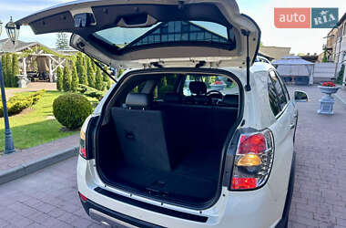 Позашляховик / Кросовер Chevrolet Captiva 2011 в 