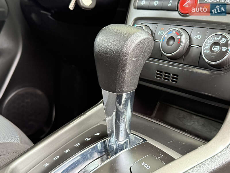 Позашляховик / Кросовер Chevrolet Captiva 2011 в Дрогобичі
