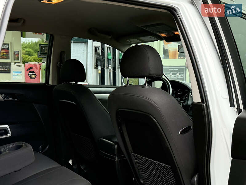 Позашляховик / Кросовер Chevrolet Captiva 2011 в Дрогобичі