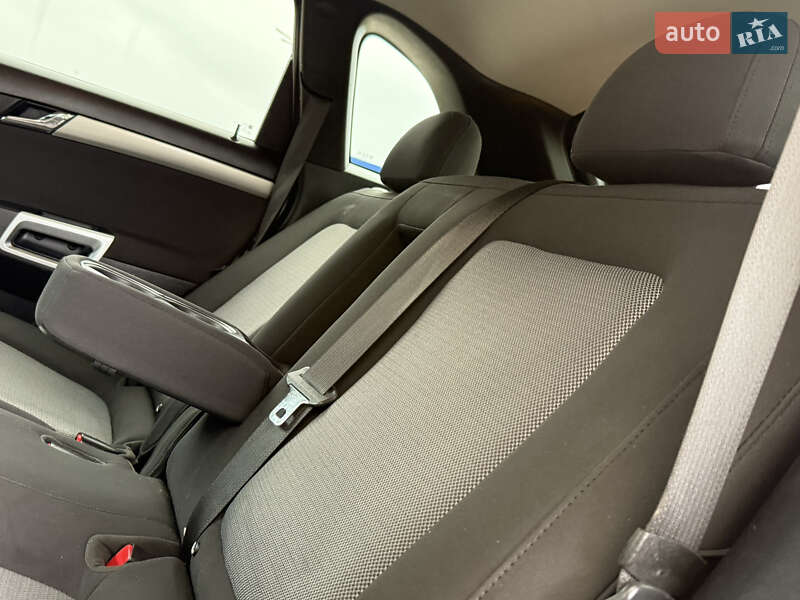 Позашляховик / Кросовер Chevrolet Captiva 2011 в Дрогобичі