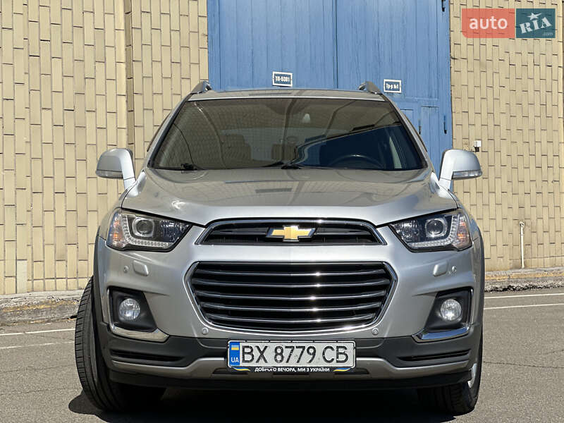 Позашляховик / Кросовер Chevrolet Captiva 2017 в Києві