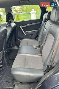 Позашляховик / Кросовер Chevrolet Captiva 2008 в 