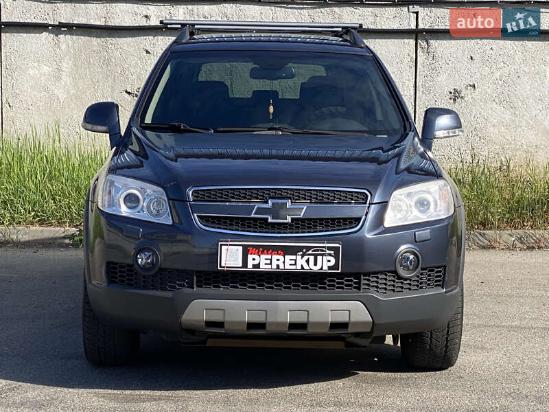 Позашляховик / Кросовер Chevrolet Captiva 2007 в Києві
