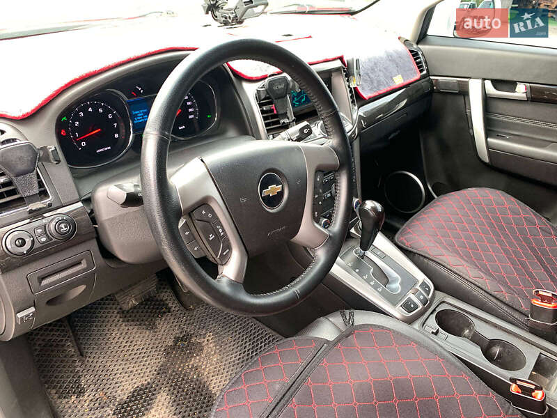 Внедорожник / Кроссовер Chevrolet Captiva 2014 в Виннице
