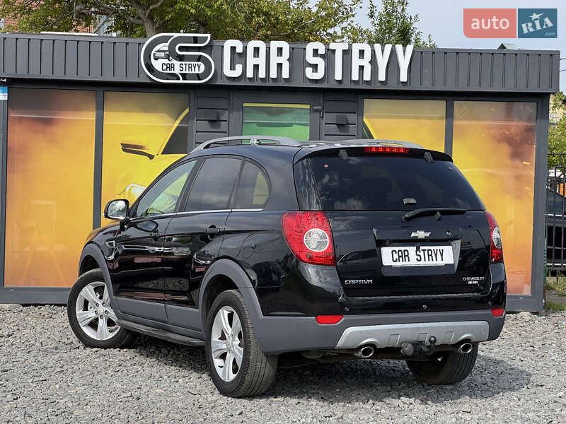 Внедорожник / Кроссовер Chevrolet Captiva 2011 в Стрые