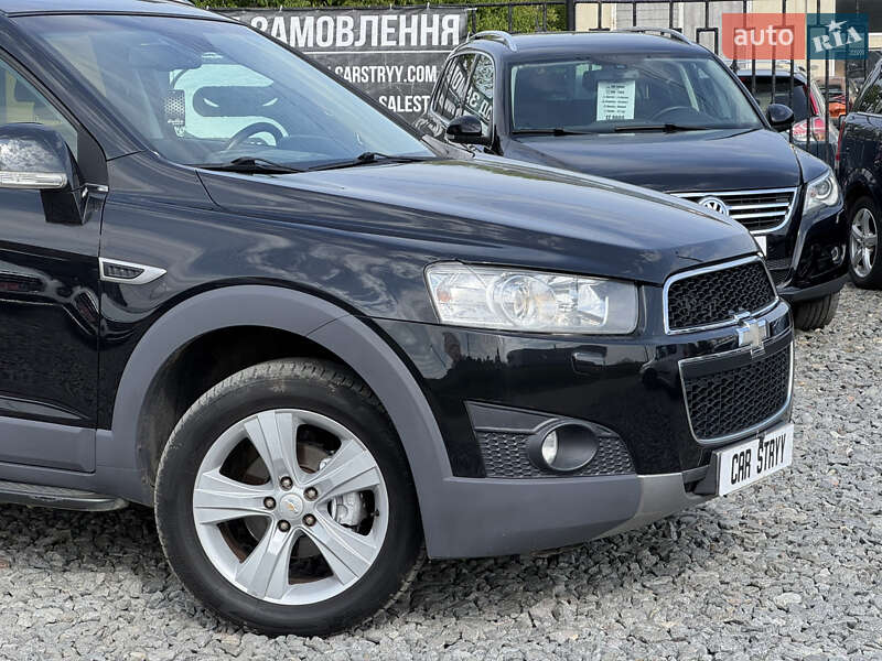 Внедорожник / Кроссовер Chevrolet Captiva 2011 в Стрые