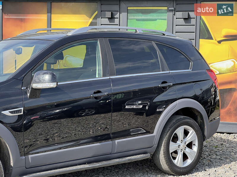 Внедорожник / Кроссовер Chevrolet Captiva 2011 в Стрые