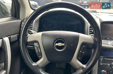 Позашляховик / Кросовер Chevrolet Captiva 2011 в 