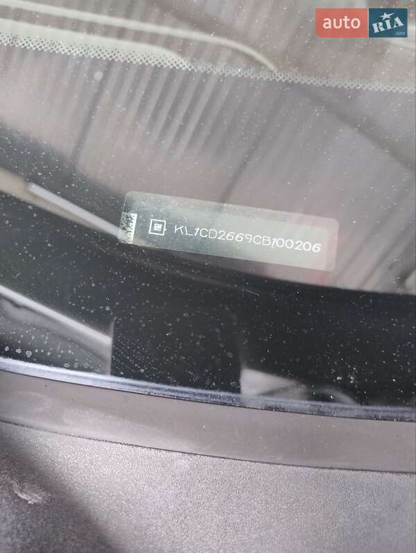 Внедорожник / Кроссовер Chevrolet Captiva 2012 в Новояворовске