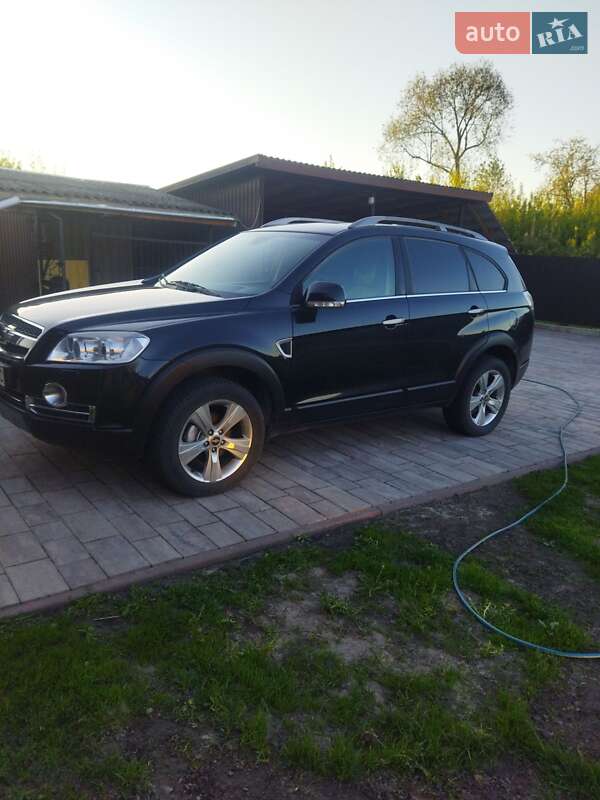 Позашляховик / Кросовер Chevrolet Captiva 2009 в Радивиліві фото 11 Позашляховик / Кросовер Chevrolet Captiva 2009 в Радивиліві