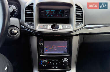 Внедорожник / Кроссовер Chevrolet Captiva 2012 в 