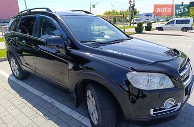 Позашляховик / Кросовер Chevrolet Captiva 2008 в 