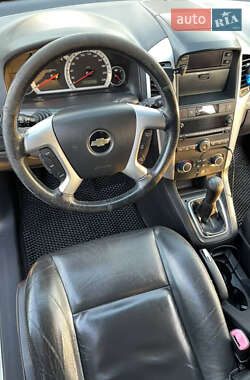 Внедорожник / Кроссовер Chevrolet Captiva 2007 в 