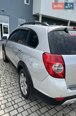 Внедорожник / Кроссовер Chevrolet Captiva 2007 в 