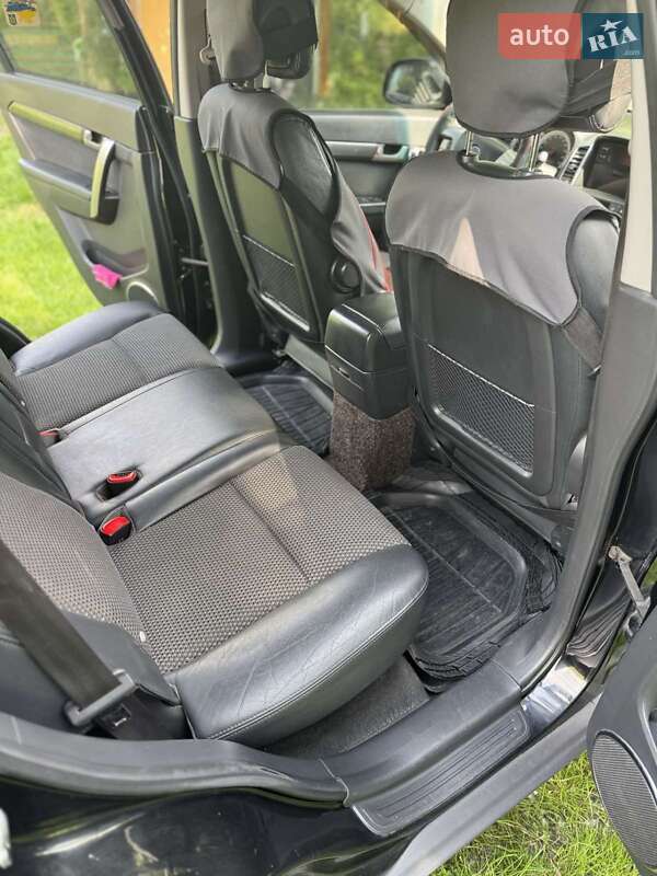 Позашляховик / Кросовер Chevrolet Captiva 2008 в Києві