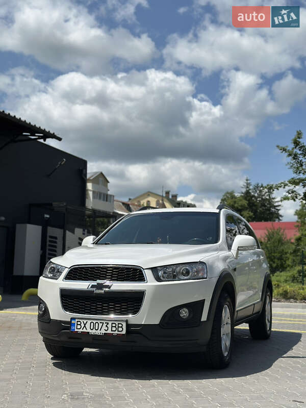 Внедорожник / Кроссовер Chevrolet Captiva 2013 в Хмельницком