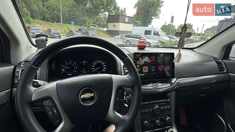 Внедорожник / Кроссовер Chevrolet Captiva 2013 в Хмельницком