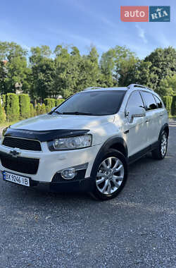 Внедорожник / Кроссовер Chevrolet Captiva 2012 в Хмельницком