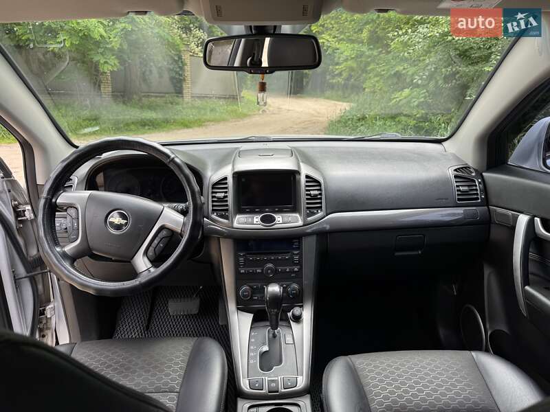 Внедорожник / Кроссовер Chevrolet Captiva 2013 в Ирпене