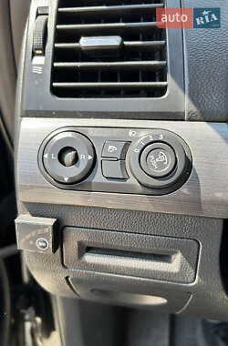 Внедорожник / Кроссовер Chevrolet Captiva 2007 в 