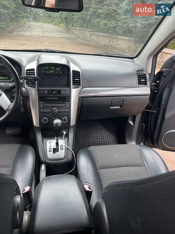 Внедорожник / Кроссовер Chevrolet Captiva 2008 в Славянске