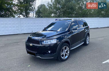Позашляховик / Кросовер Chevrolet Captiva 2015 в Києві