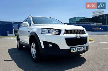 Позашляховик / Кросовер Chevrolet Captiva 2012 в Києві