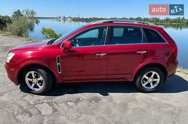 Позашляховик / Кросовер Chevrolet Captiva 2013 в 