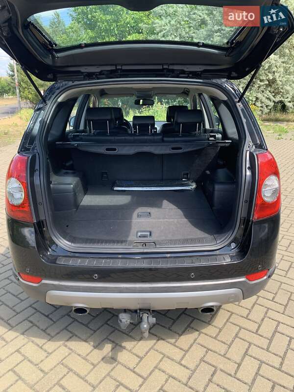 Позашляховик / Кросовер Chevrolet Captiva 2008 в Рівному