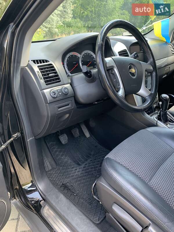 Позашляховик / Кросовер Chevrolet Captiva 2008 в Рівному