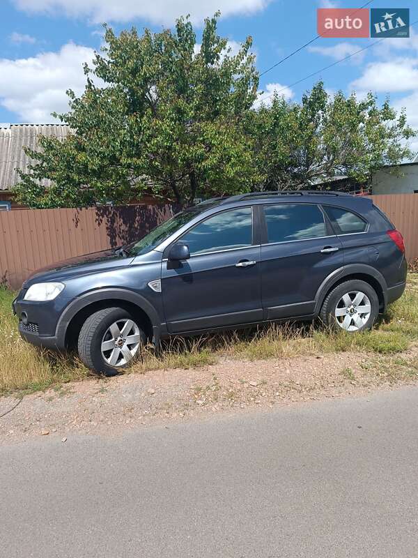 Внедорожник / Кроссовер Chevrolet Captiva 2008 в Коростене