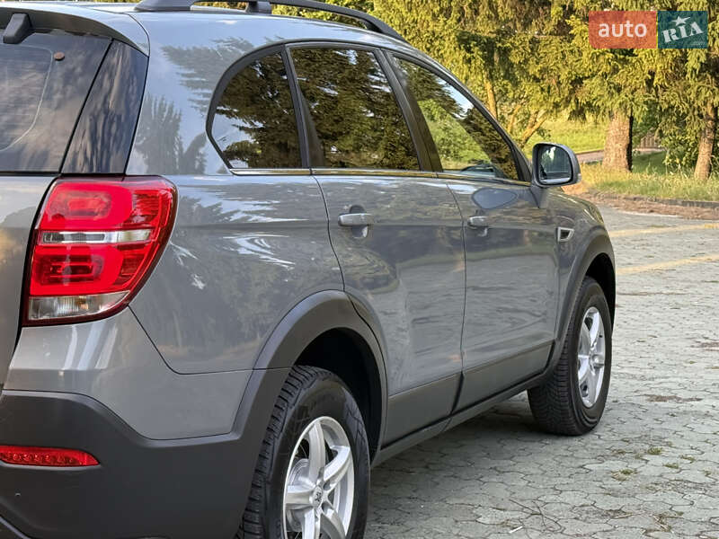 Внедорожник / Кроссовер Chevrolet Captiva 2014 в Дубно
