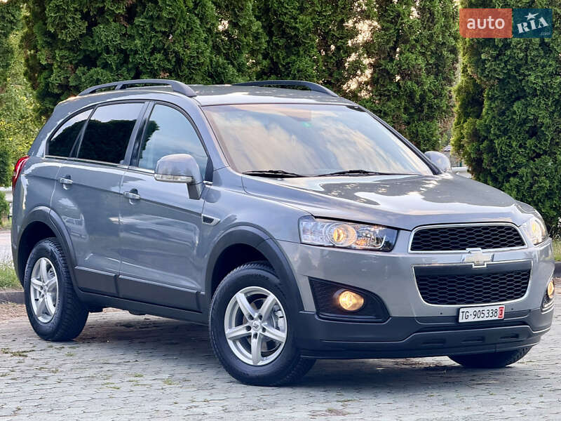 Внедорожник / Кроссовер Chevrolet Captiva 2014 в Дубно