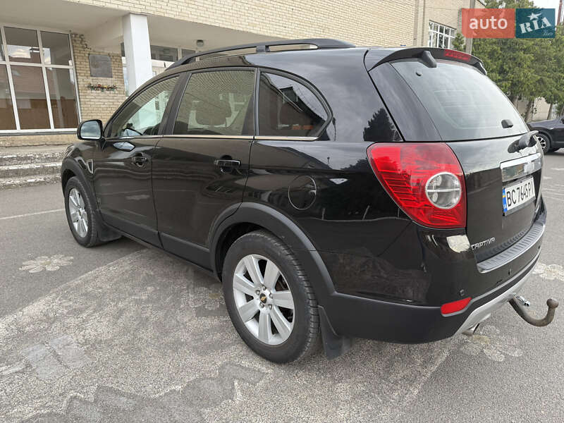 Внедорожник / Кроссовер Chevrolet Captiva 2007 в Владимире