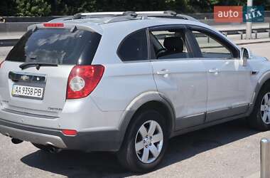 Внедорожник / Кроссовер Chevrolet Captiva 2012 в 