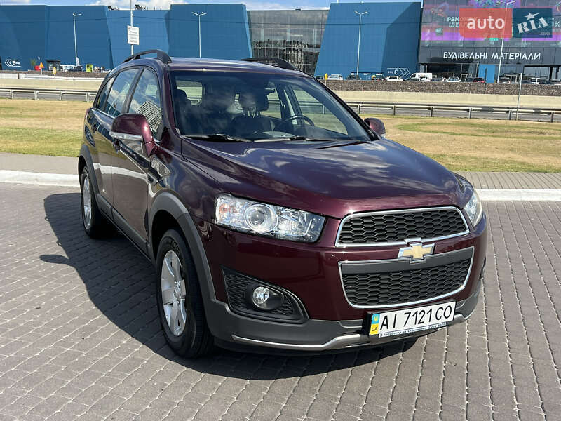 Внедорожник / Кроссовер Chevrolet Captiva 2013 в Киеве