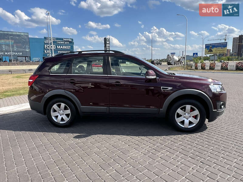 Внедорожник / Кроссовер Chevrolet Captiva 2013 в Киеве