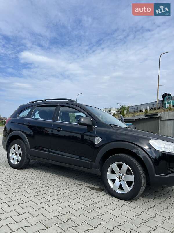 Позашляховик / Кросовер Chevrolet Captiva 2008 в Дрогобичі фото 6 Позашляховик / Кросовер Chevrolet Captiva 2008 в Дрогобичі