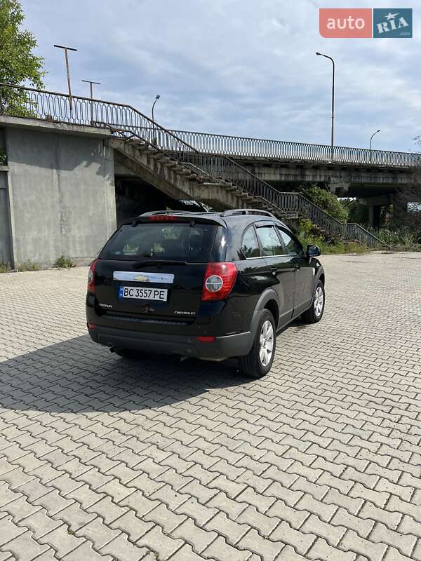 Позашляховик / Кросовер Chevrolet Captiva 2008 в Дрогобичі фото 13 Позашляховик / Кросовер Chevrolet Captiva 2008 в Дрогобичі