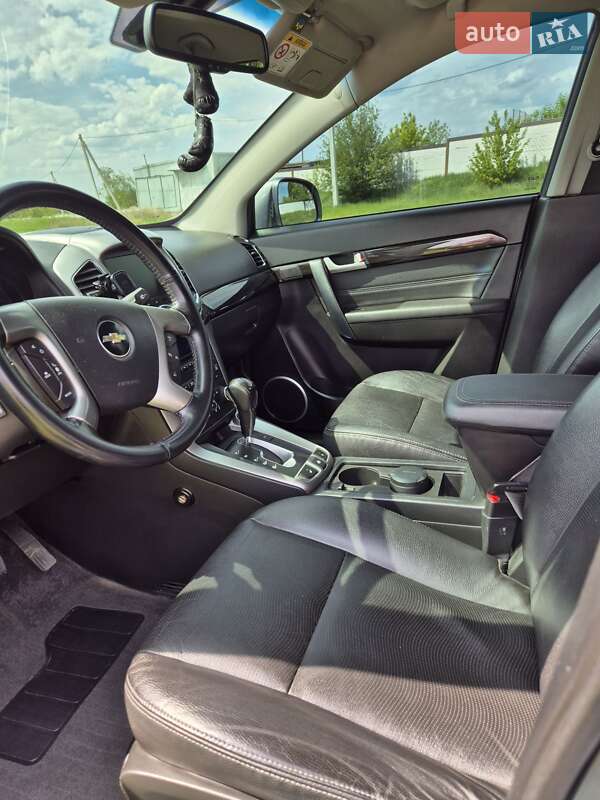 Внедорожник / Кроссовер Chevrolet Captiva 2013 в Харькове