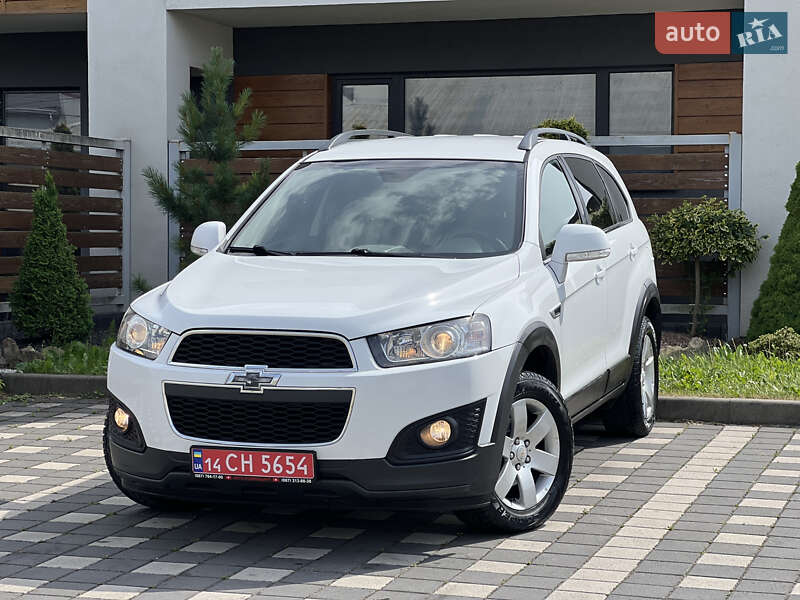 Позашляховик / Кросовер Chevrolet Captiva 2014 в Львові