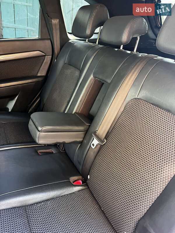 Внедорожник / Кроссовер Chevrolet Captiva 2008 в Врадиевке