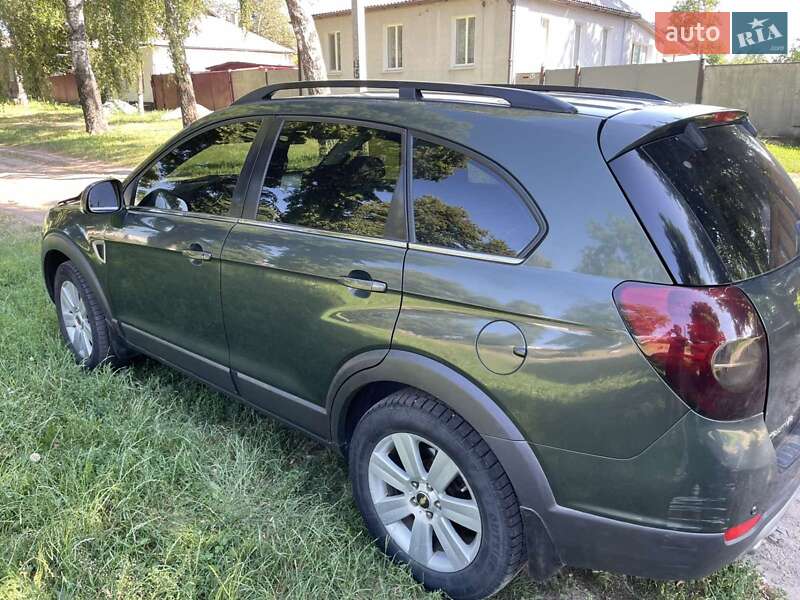 Внедорожник / Кроссовер Chevrolet Captiva 2008 в Ромнах