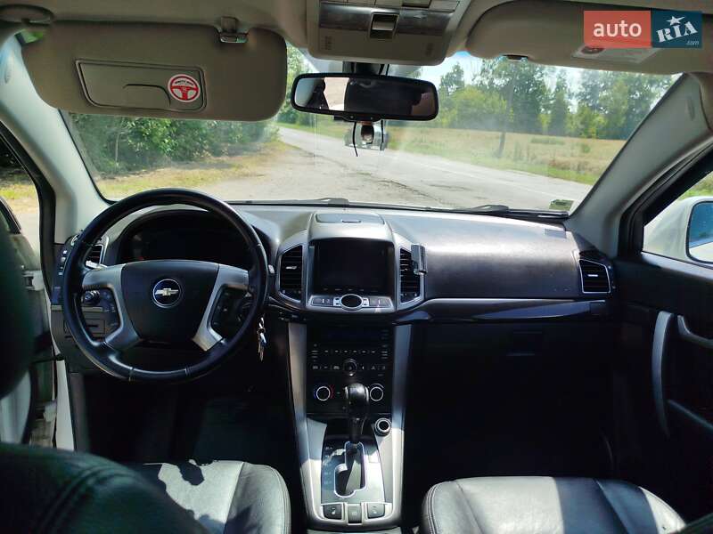 Внедорожник / Кроссовер Chevrolet Captiva 2011 в Житомире